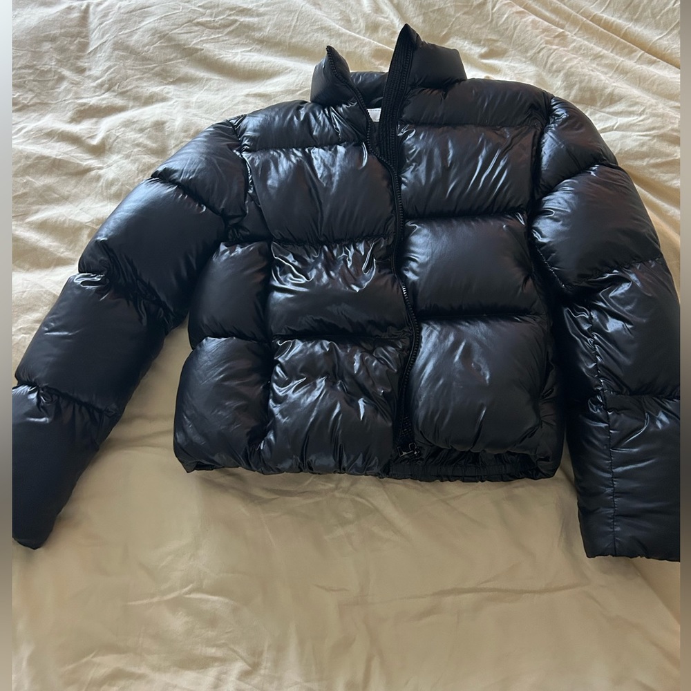 Aritzia super puff mini down coat size xs like new